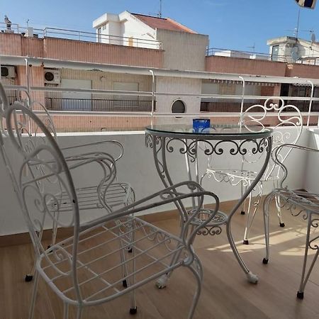 Acogedor Apartamento En La Playa Playa de Gandia Exteriör bild