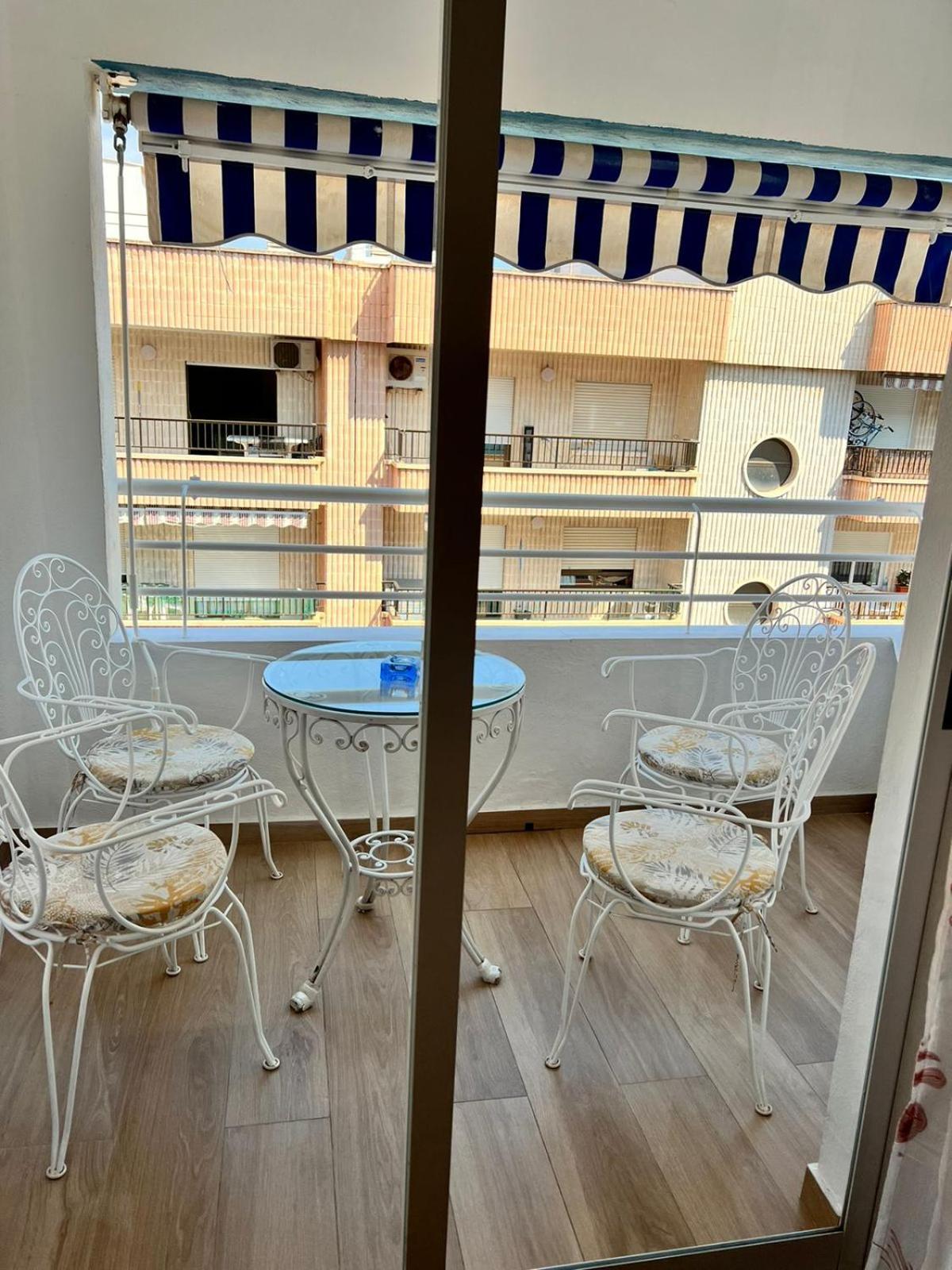 Acogedor Apartamento En La Playa Playa de Gandia Exteriör bild